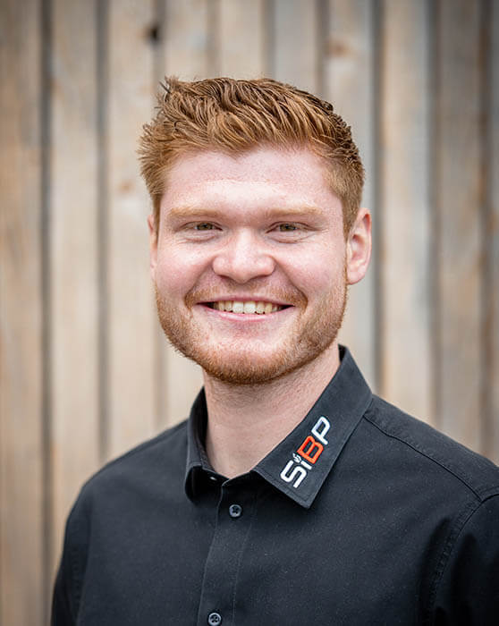 Portrait - Julian Kutschera