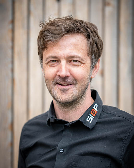 Portrait - Roland Rauchenbacher